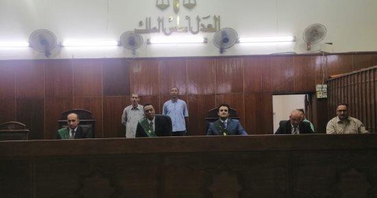 المشدد 10 سنوات وغرامة 100 ألف جنيه لمتهم بالإتجار فى المخدرات بسوهاج