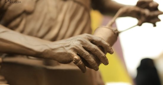 تمثال بائع العرقسوس.. تفاصيل إبداعية دقيقة لأعمال الفنان عبد الرحمن ربيع 