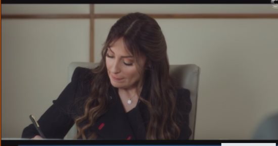 مسلسل محارب الحلقة 26.. نرمين الفقى تمضى على أوراق نصف تركة العزازى لأحمد زاهر