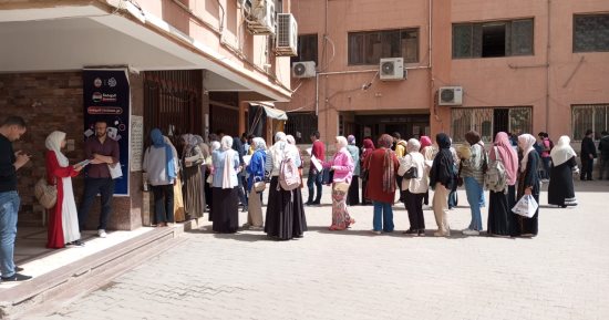 تسليم الدفعة الجديدة من الأطباء البشريين للعمل بصحة الشرقية