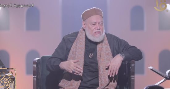 طفل يسأل علي جمعة "ليه ربنا ما خلاش سيدنا محمد عايش لحد دلوقتى؟".. ويجيبه