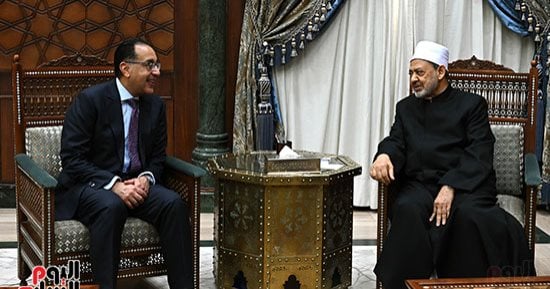 شيخ الأزهر: نوفر للطلاب الوافدين فرص التعايش والاندماج فى المجتمع المصرى