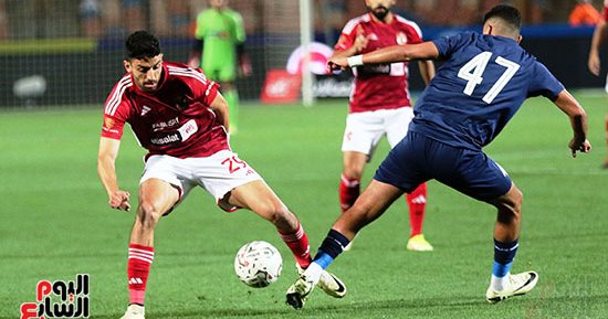 30 دقيقة.. الأهلى 0 - 0 إنبى.. استحواذ أحمر بلا خطورة