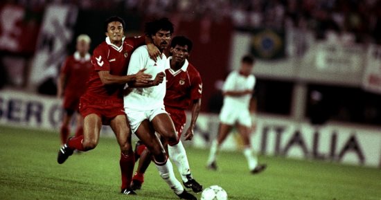 Histoires des finales de la Ligue des champions… Milan remporte le titre de 1990 après la morsure de Rijkaard
