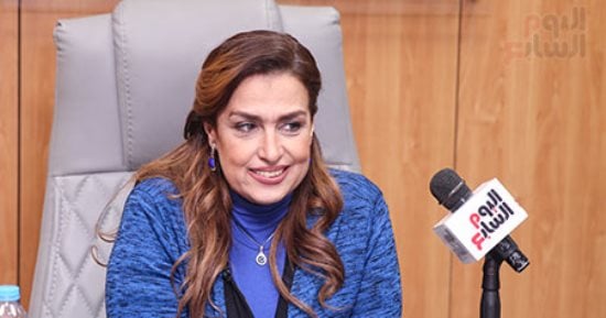 سيمون تحيى ذكرى وفاة والدها: أنت إنسانيتى وفنى وأجمل صفات حياتى