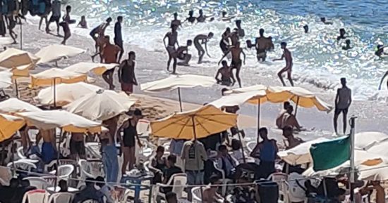 المصيف يعنى إسكندرية.. مصر كلها هنا ولا إيه ؟! فيديو