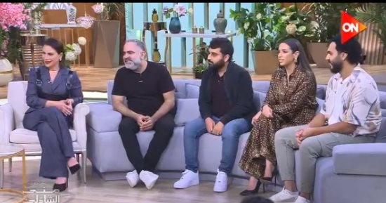 أبطال "لحظة غضب" يتحدثون عن نجاح المسلسل مع منى الشاذلى.. محمد شاهين: دورى كوميدى وذكى وطيب وبيحب أخوه.. وصبا مبارك: دورى كان فيه جرأة غير عادية.. ومخرج المسلسل: "يمنى" كانت تحتاج لاهتمام زوجها وقتلته دون عمد