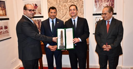 L’ambassadeur de France au Caire visite le Musée Olympique et salue les exploits du sport égyptien