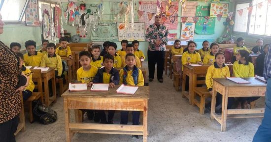 عودة الطلاب وانتظام الدراسة بالمدارس عقب إجازة عيد الفطر.. صور