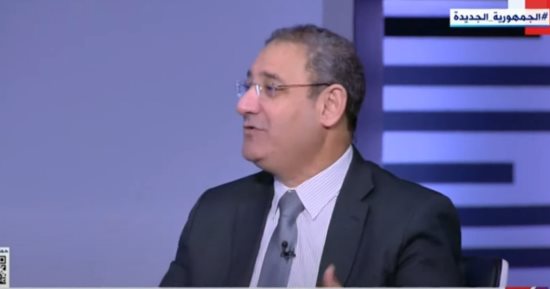 أحمد أيوب: الصحافة القومية تعمل لدى دافعي الضرائب لخدمتهم بالتنوير