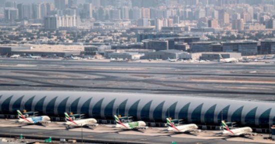 مطار دبى الدولى يقلص عدد الرحلات القادمة مؤقتا