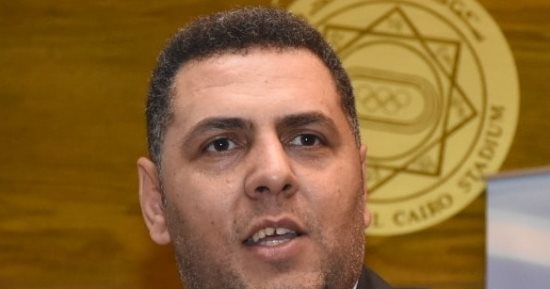 رئيس اتحاد الكيك بوكسينج يناقش خطط تطوير اللاعبين مع مدربي المنتخب