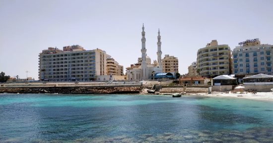 أخبار مصر.. غدا طقس حار نهارا مائل للبرودة ليلا والعظمى بالقاهرة 29 درجة