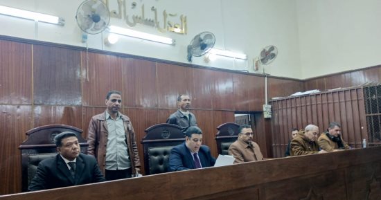المشدد 10 سنوات لشقيقين متهمين بالاتجار فى المخدرات بسوهاج  