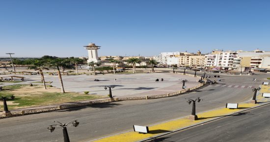 الحرارة 41 الآن.. اختفاء أهالى الأقصر من الشوارع بسبب موجة الحر.. فيديو