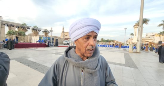 التحطيب لعبة العظماء فى الصعيد.. نجوم اللعبة يكشفون أسرارها.. أحمد فهمى ابن قنا: ننظم مسابقات بين المحافظات وتنقسم لثلث أدب وثلثين صنعة وفن.. وصابر السوهاجى 69 سنة يكشف: العصا متوارثة من سيدنا موسى.. صور
