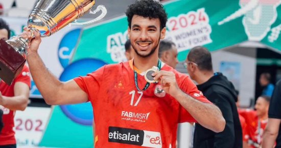 مفصل الفخذ يتسبب فى مغادرة خيرى لبعثة يد الأهلى فى الجزائر