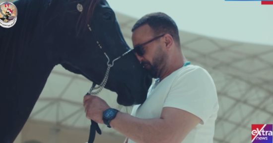 الرئيس السيسى يشاهد فيلما عن الفروسية فى مصر بمشاركة أحمد السقا