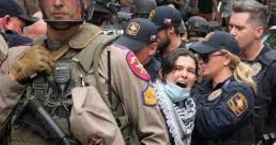الطلاب ضمير أمريكا.. انتفاضة بالجامعات نصرة لفلسطين.. الشرطة تعتقل 380 طالبا.. وقف إطلاق النار وقطع العلاقات مع إسرائيل وسحب استثمارات داعمى تل أبيب أبرز المطالب.. وشبح فيتنام يهدد ولاية بايدن الثانية.. فيديو