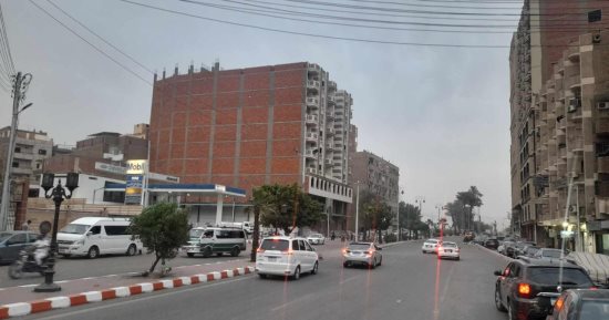 غلق الطرق السريعة ورفع حالة الطوارئ لحين استقرار حالة الطقس بقنا.. فيديو
