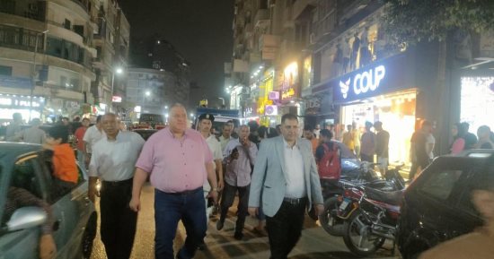 محافظة القاهرة ترفع الإشغالات بشوارع الزيتون وحدائق القبة.. صور