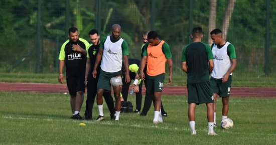 شيكابالا يخضع لجلسة علاجية قبل مواجهة دريمز الغانى