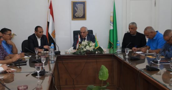 محافظ الجيزة يوجه بسرعة بدء تطوير الطريق السطحى أسفل محور كمال عامر 