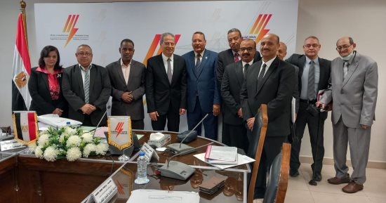 القابضة للكهرباء توافق على موازنة "المحطات المائية" للعام المالى الجديد