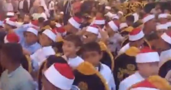تكريم 2000 من حفظة كتاب الله فى الحامول بكفر الشيخ.. فيديو
