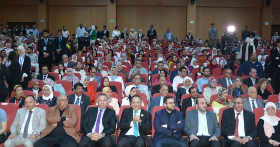 رئيس جامعة دمياط يشهد افتتاح المؤتمر العلمى الثالث لـ"علاج طبيعى جامعة الدلتا"