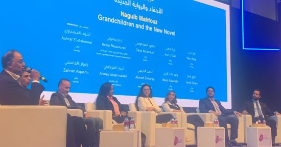 كتّاب: روايات نجيب محفوظ لا تفقد بريقها أبدا.. والتجريب سمة من إبداعه