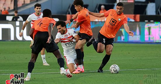 إصابة الزنارى فى مباراة الزمالك والبنك الأهلى ودخول حسام عبد المجيد