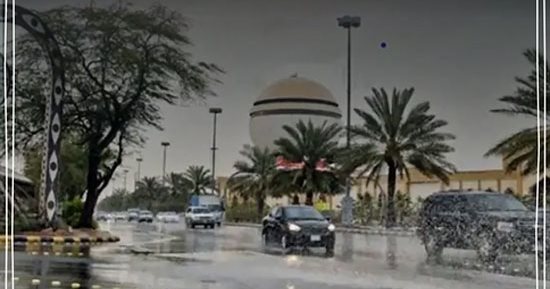 سماء السعودية تضيء ليلا وتتحول نهارا فى ظاهرة غريبة.. فيديو