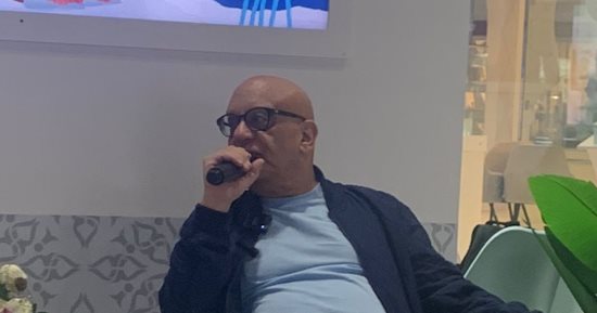 خيرى بشارة من معرض أبو ظبى: كتبت عن الصين لأنه يروقنى فهم العالم