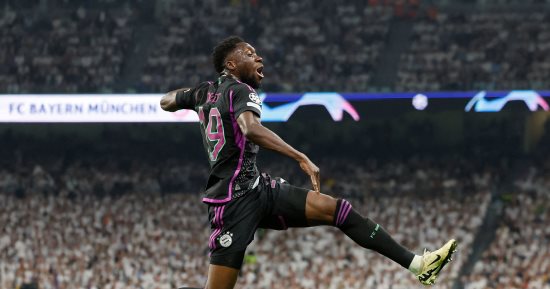 ديفيز يطيح بميندى من ريال مدريد