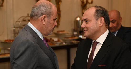 وزير التجارة يبحث مع نظيره الأردنى فرص تعزيز العلاقات الاقتصادية بين البلدين