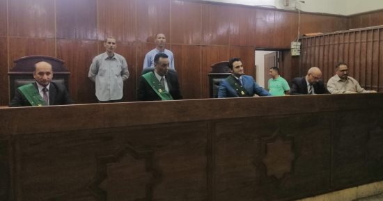 المشدد 10 سنوات وغرامة 100 ألف جنيه لمتهمين بالإتجار فى المخدرات بسوهاج