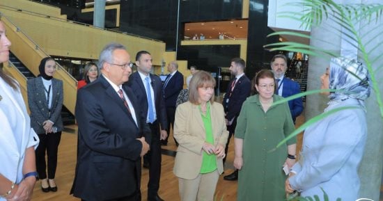 رئيس جمهورية اليونان فى زيارة خاصة لمكتبة الإسكندرية