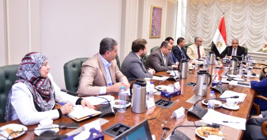 وزير العمل: نستهدف مناهج تدريبية فى"مهنى 2030" تتماشى مع السوق 