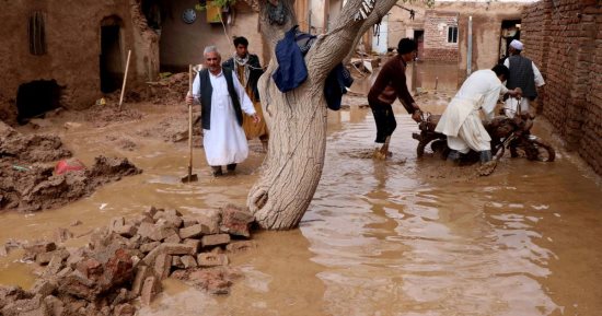 أفغانستان تطلب مزيد من المساعدات بعد الفيضانات العارمة شرقى البلاد