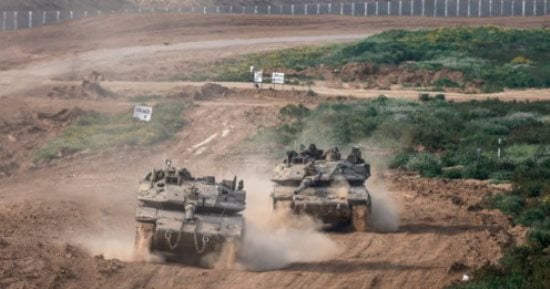 فاينانشيال تايمز: إسرائيل تصر على تحدى العالم بعد أسبوع من الضربات الدبلوماسية