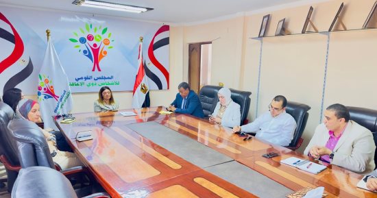 إيمان كريم تلتقي عددا من الجمعيات العاملة مع المصابين باضطرابات طيف التوحد