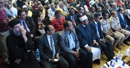 اتحاد عمال أسوان يؤيد الرئيس وجهوده لتحقيق السلام والاستقرار فى المنطقة