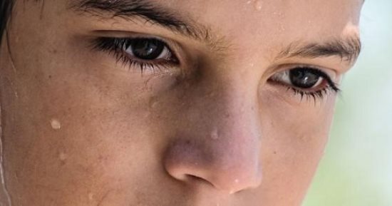 6 نصائح لمنع تعرق الوجه في الصيف.. الهدوء النفسي الأهم