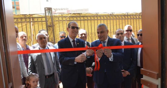 محافظ سوهاج ورئيس النيابة الإدارية يفتتحان مقر الهيئة بمدينة ناصر.. صور