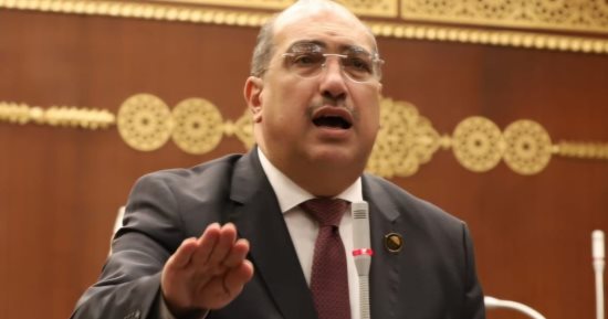 النائب إيهاب وهبة: اقتحام المتطرفين للمسجد الأقصى انتهاك سافر للقانون الدولى