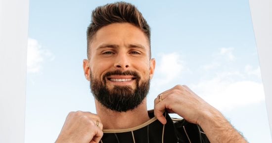 لوس أنجلوس الأمريكى يعلن التعاقد مع جيرو فى صفقة انتقال حر