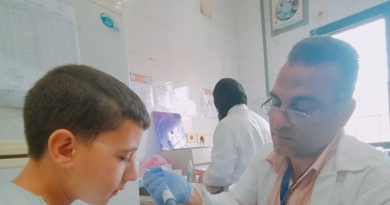 2861 من أهالى "حفنا" بالشرقية يستفيدون من خدمات قافلة حياة كريمة الطبية