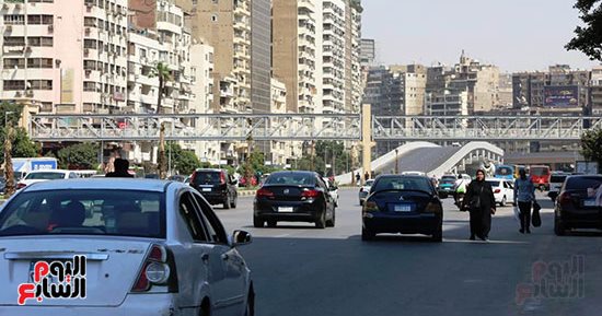 إعادة الحركة المرورية على طريق بنها المنصورة بعد انقلاب سيارة محملة بالطوب