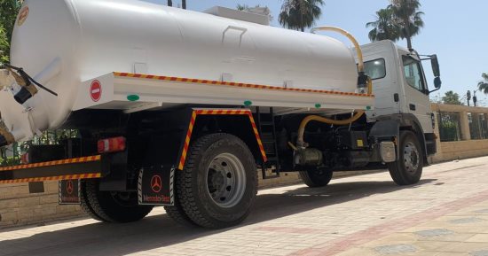 محافظ كفرالشيخ: دعم منظومة النظافة بـ3 مراكز ومدن بمعدات وسيارات